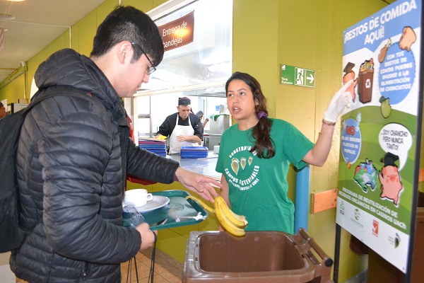 Con nuevo punto de recepción para residuos orgánicos comienza Mes del Reciclaje en la UACh